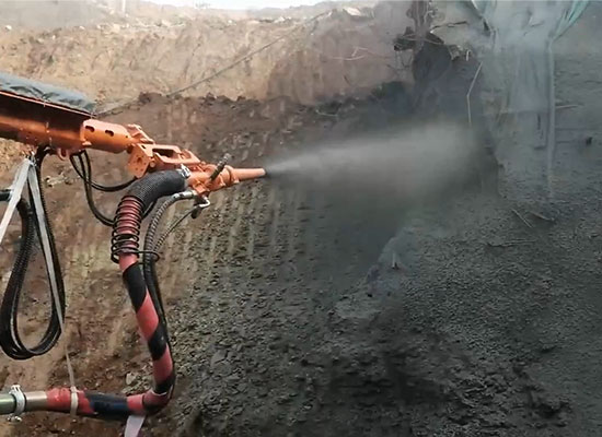 無線遙控工程底盤濕噴機械手施工視頻